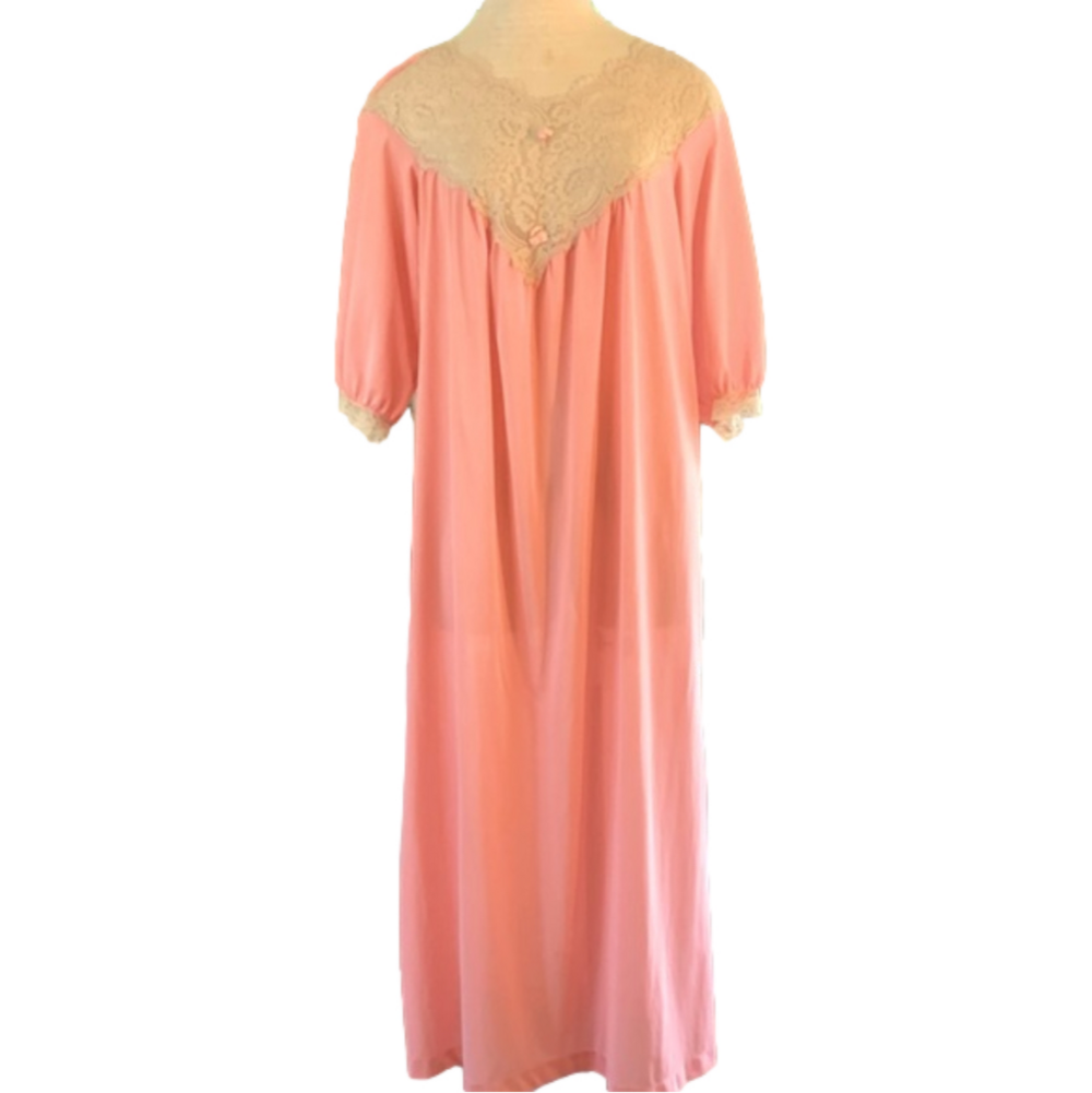 VINTAGE large long length pink nightgown with lace detail
